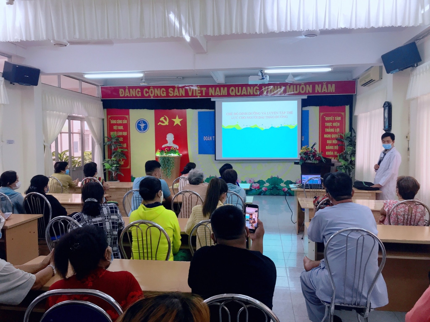 z3558248793285 e73a300b5b1009113f06e27b5cd8018c