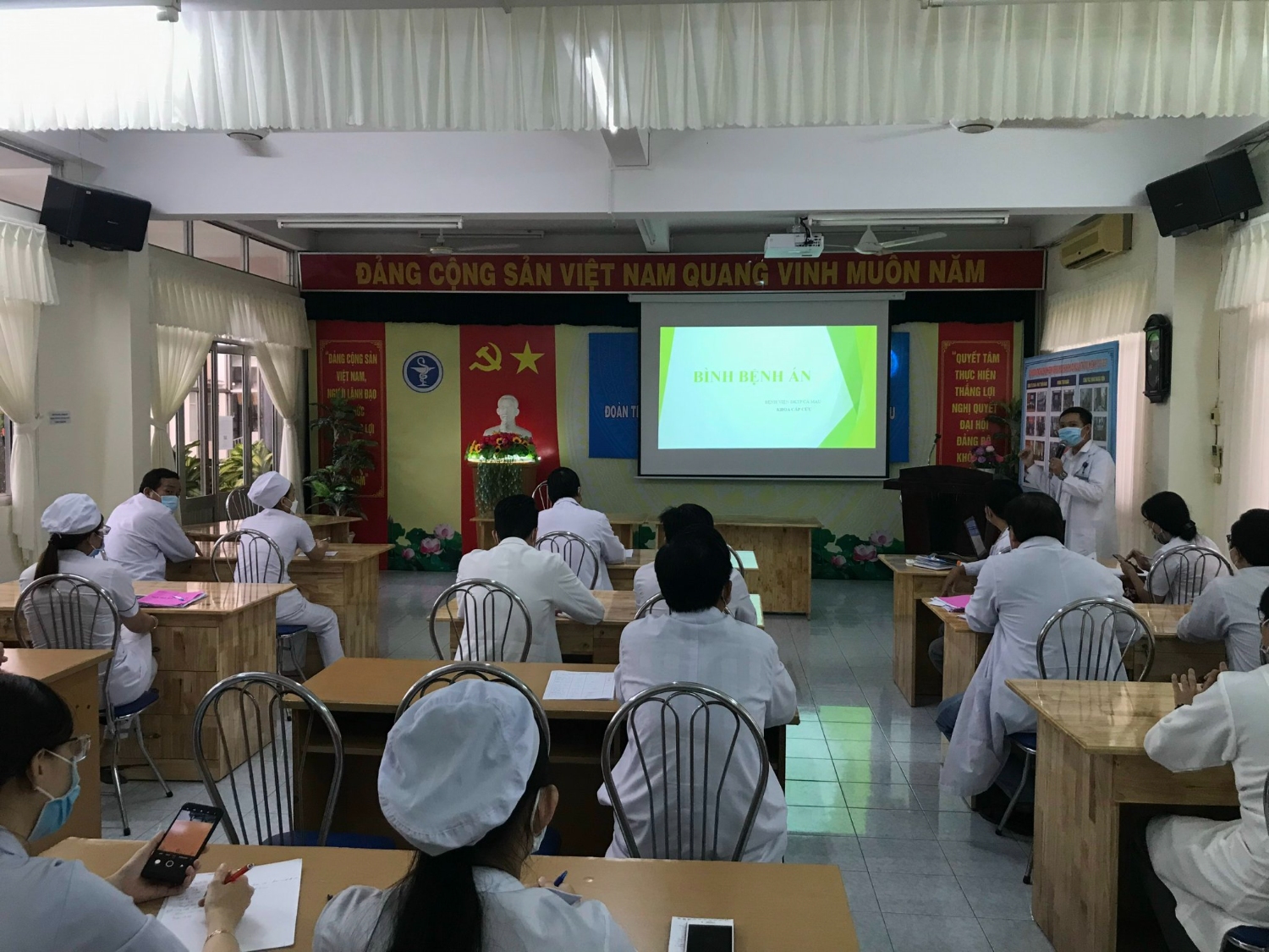 z3558250208950 e180557a035cfa8eebbb5047af3ff63f